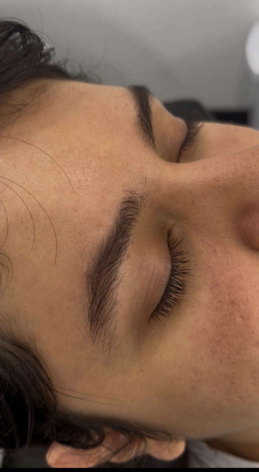 Perfectly Shaped Brows - Before